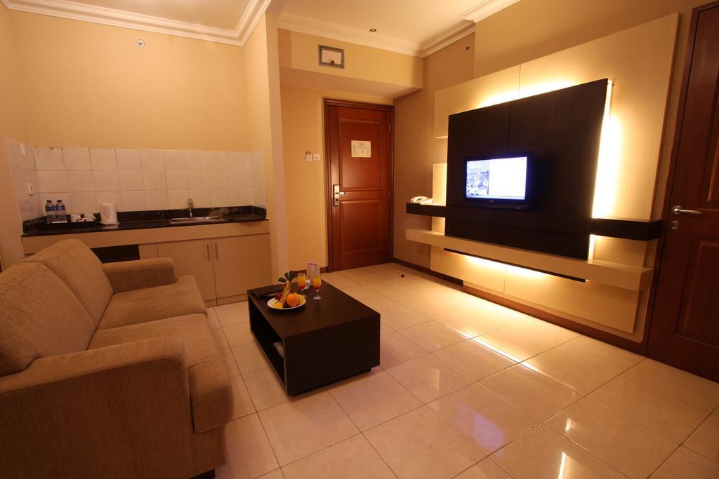 Grand Setiabudi Hotel Bandung Exterior photo