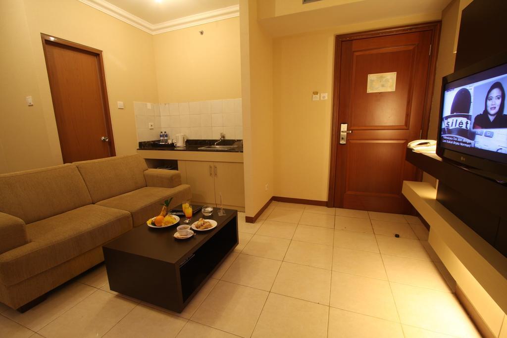 Grand Setiabudi Hotel Bandung Exterior photo