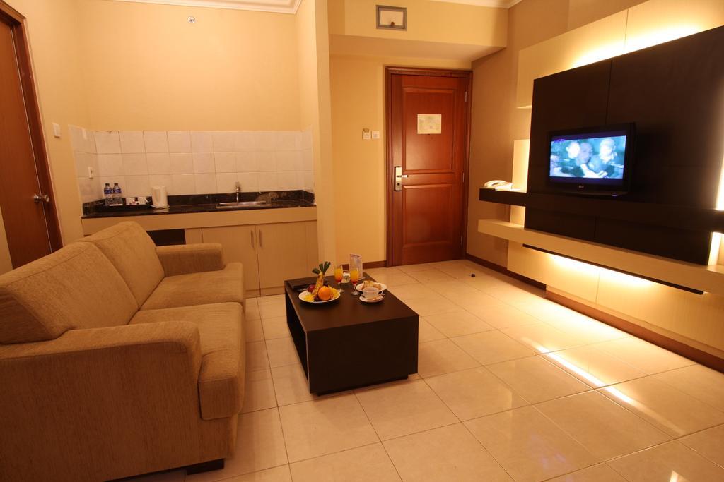 Grand Setiabudi Hotel Bandung Exterior photo