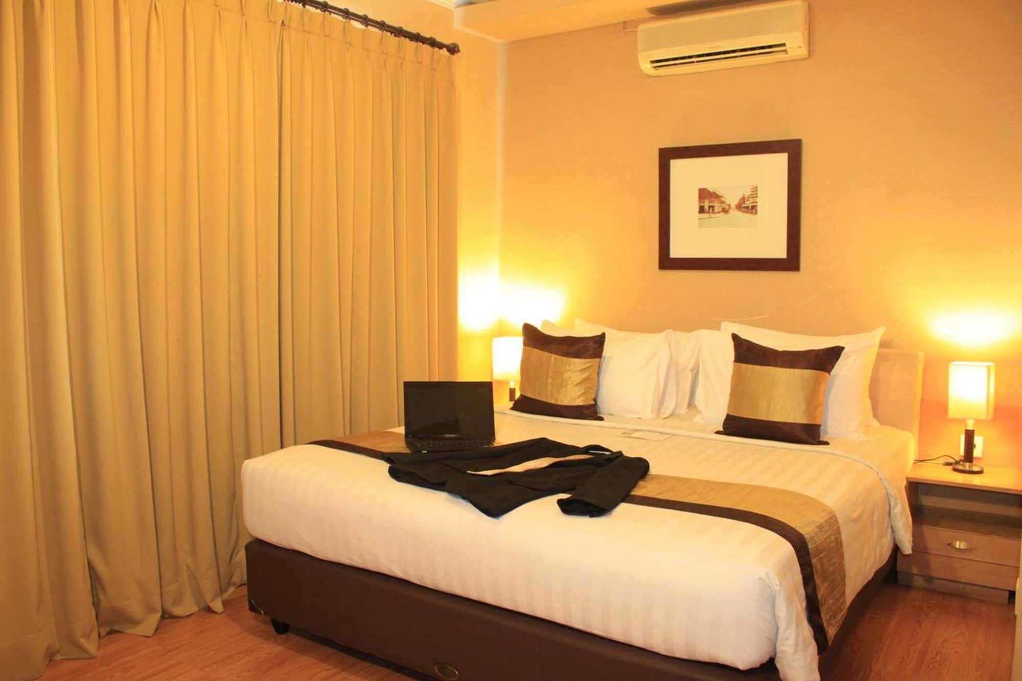 Grand Setiabudi Hotel Bandung Exterior photo