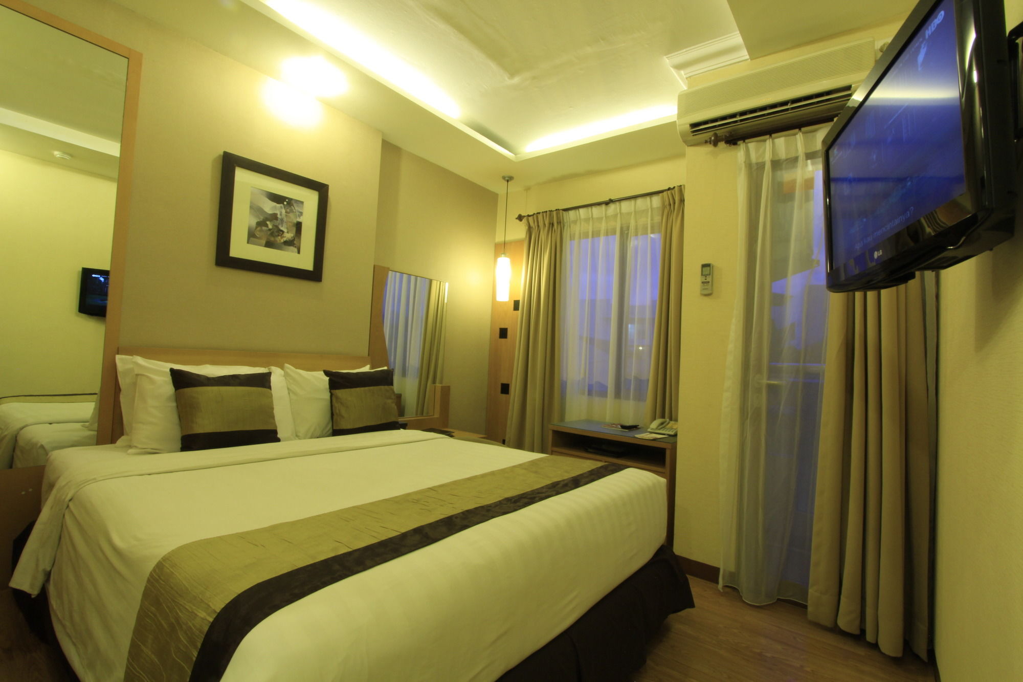 Grand Setiabudi Hotel Bandung Exterior photo