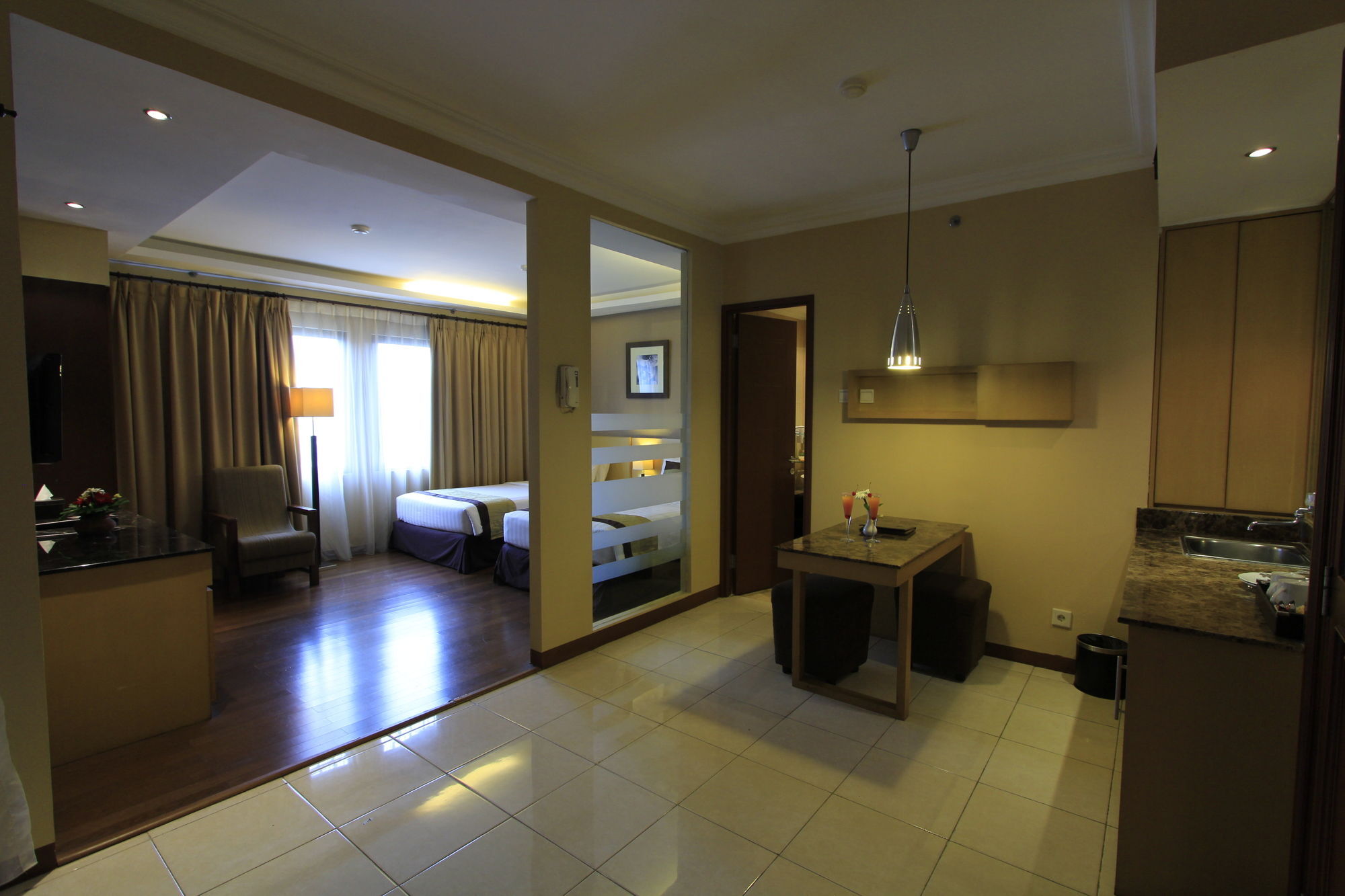 Grand Setiabudi Hotel Bandung Exterior photo