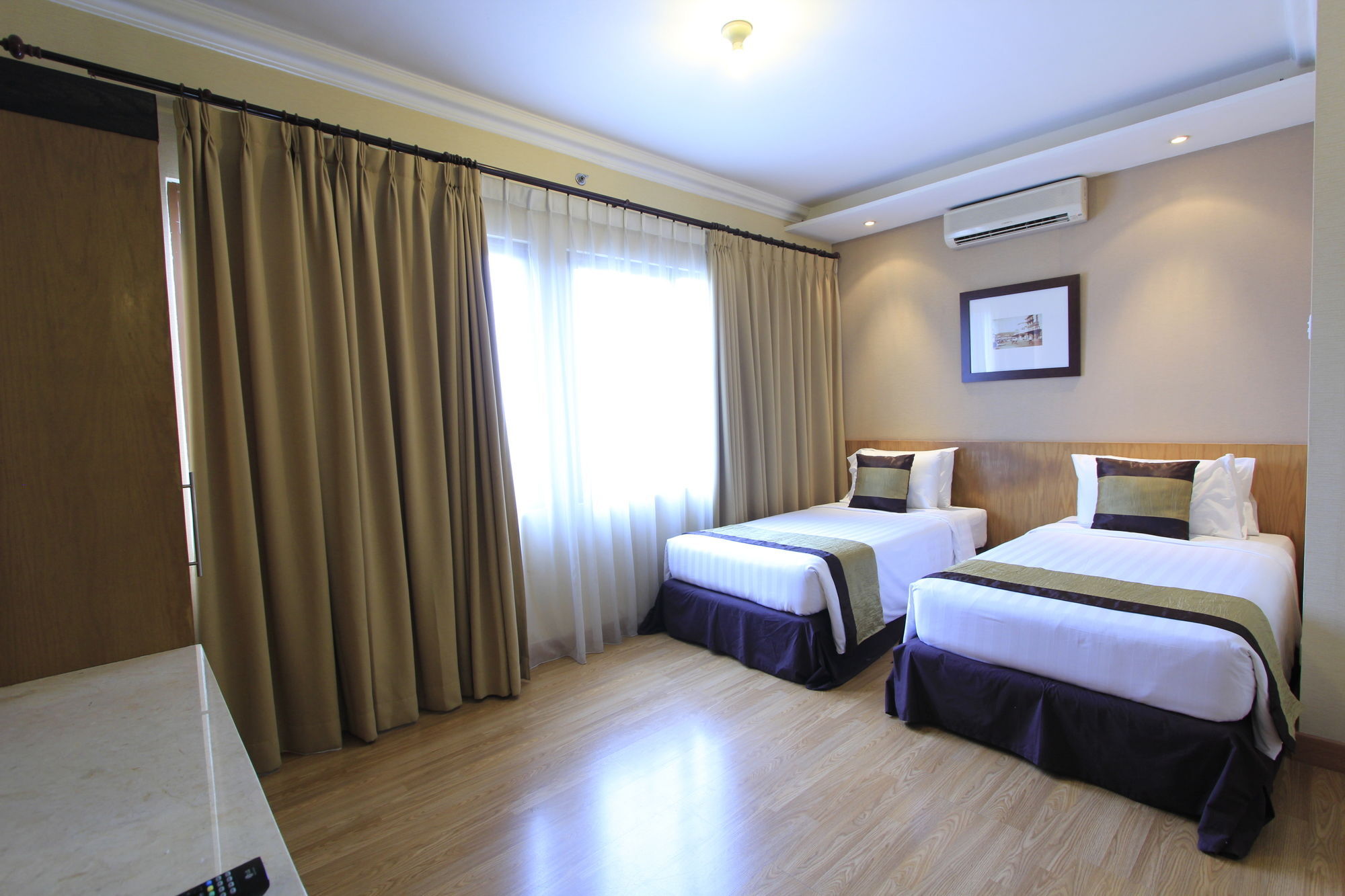 Grand Setiabudi Hotel Bandung Exterior photo